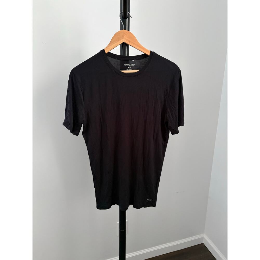 Tommy John Stay Tucked Undershirt - Picture 3 of 6